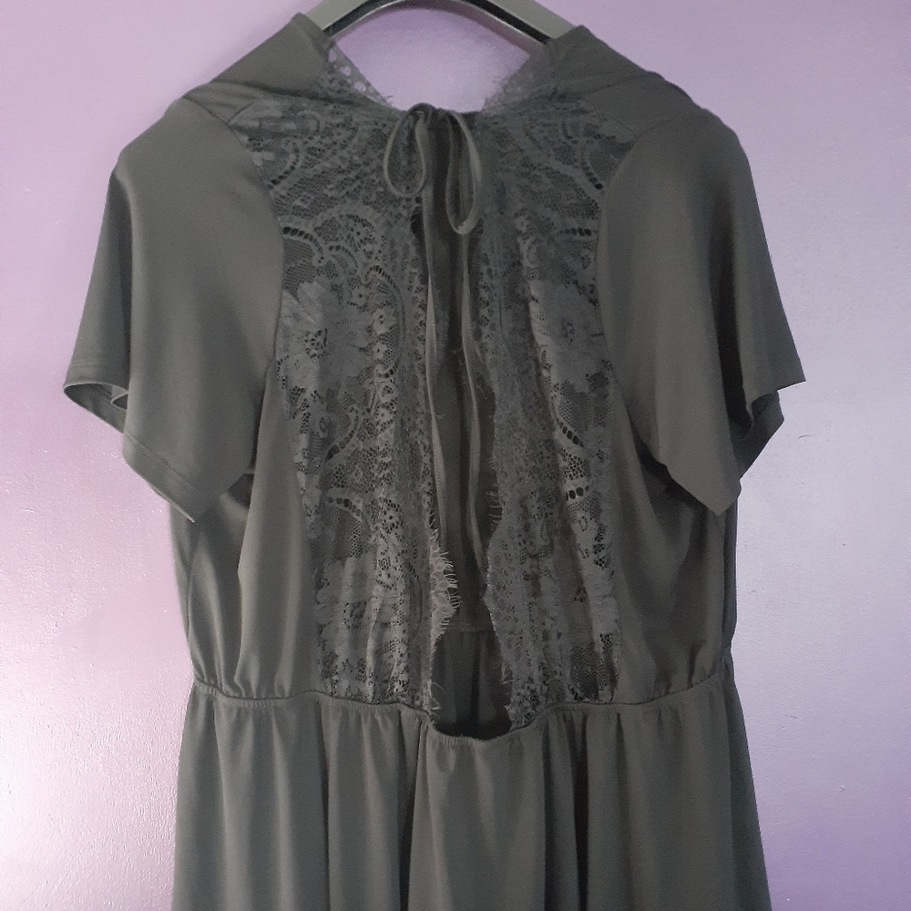 2X Black Open Lace Back top